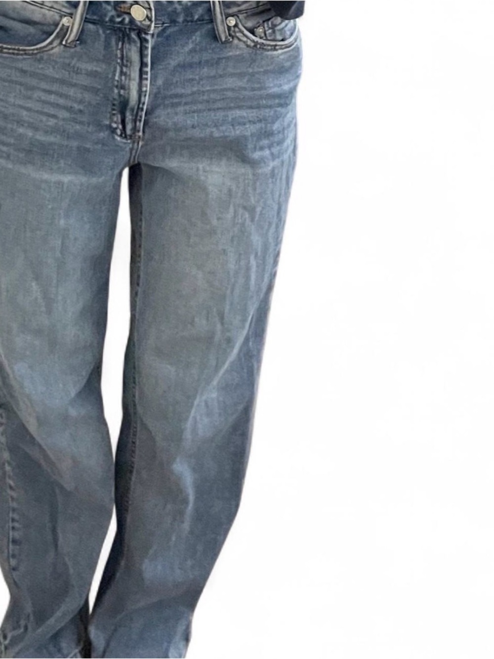 Oat New York Women's Straight-Leg Jeans - Washed Blue